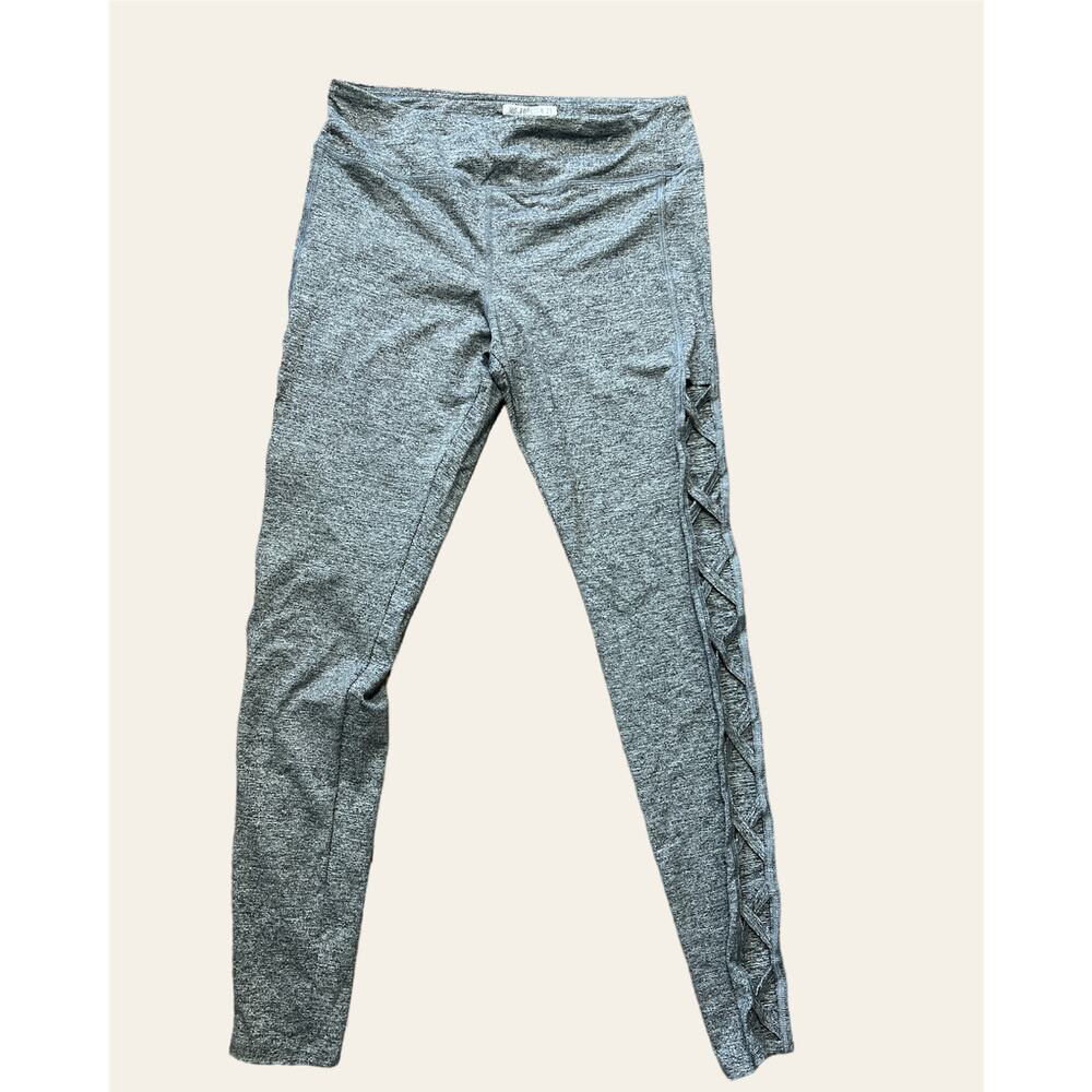 Active Crisscross Leggings